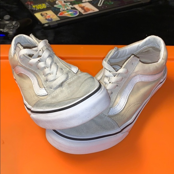 Vans - Picture 4 of 10